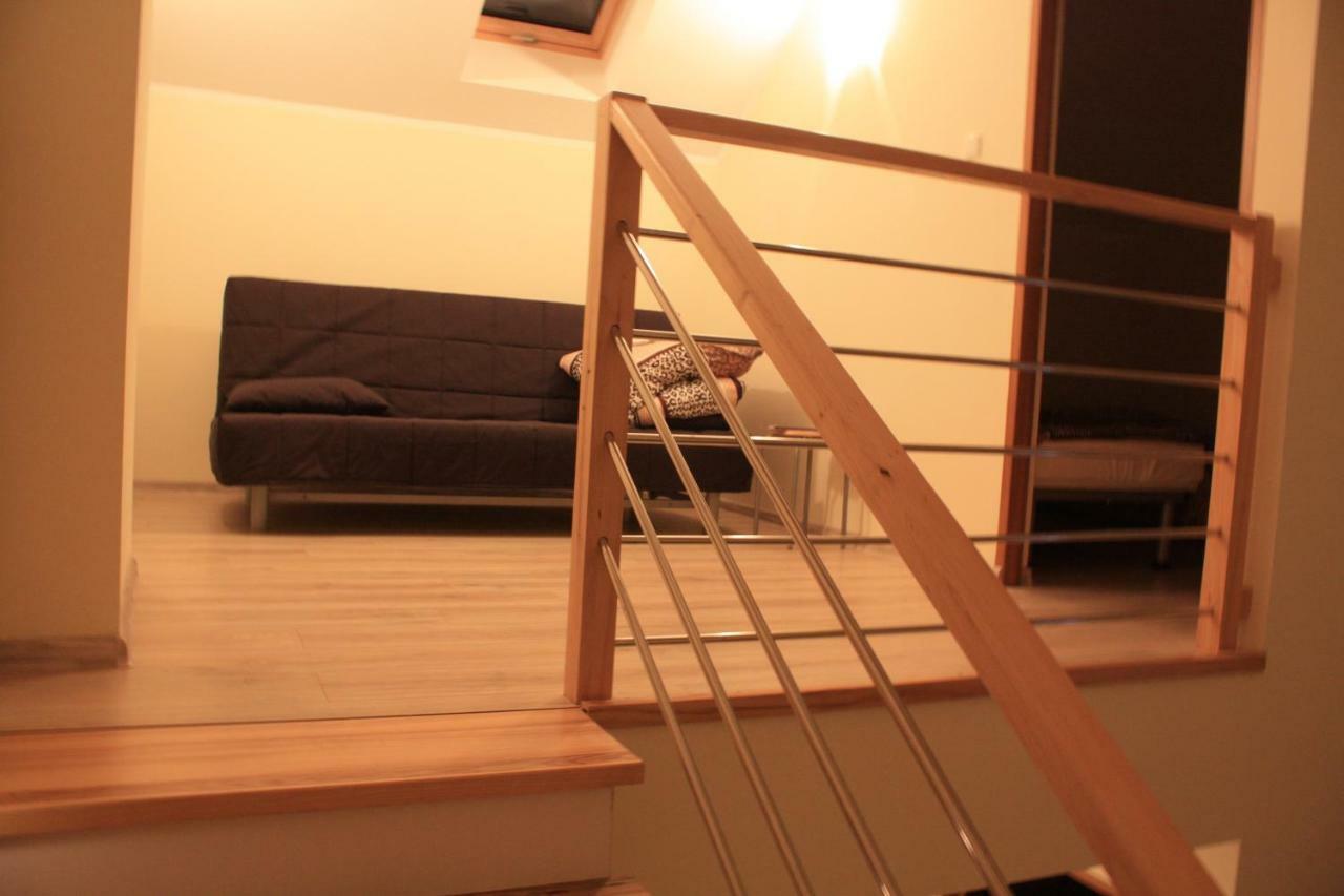 Apartamenty Przy Trakcie Cesarskim Венгерска Гурка Екстериор снимка